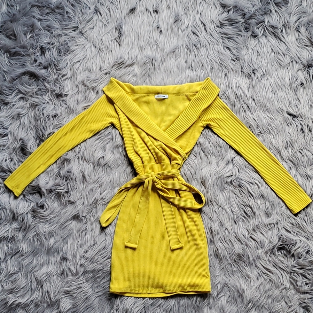 Off Shoulder Long Sleeve Dress